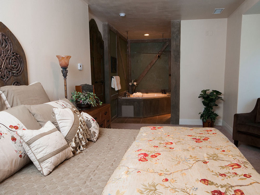 Wilson Creek Winery And Vineyards Apartment เทเมคิวลา ภายนอก รูปภาพ